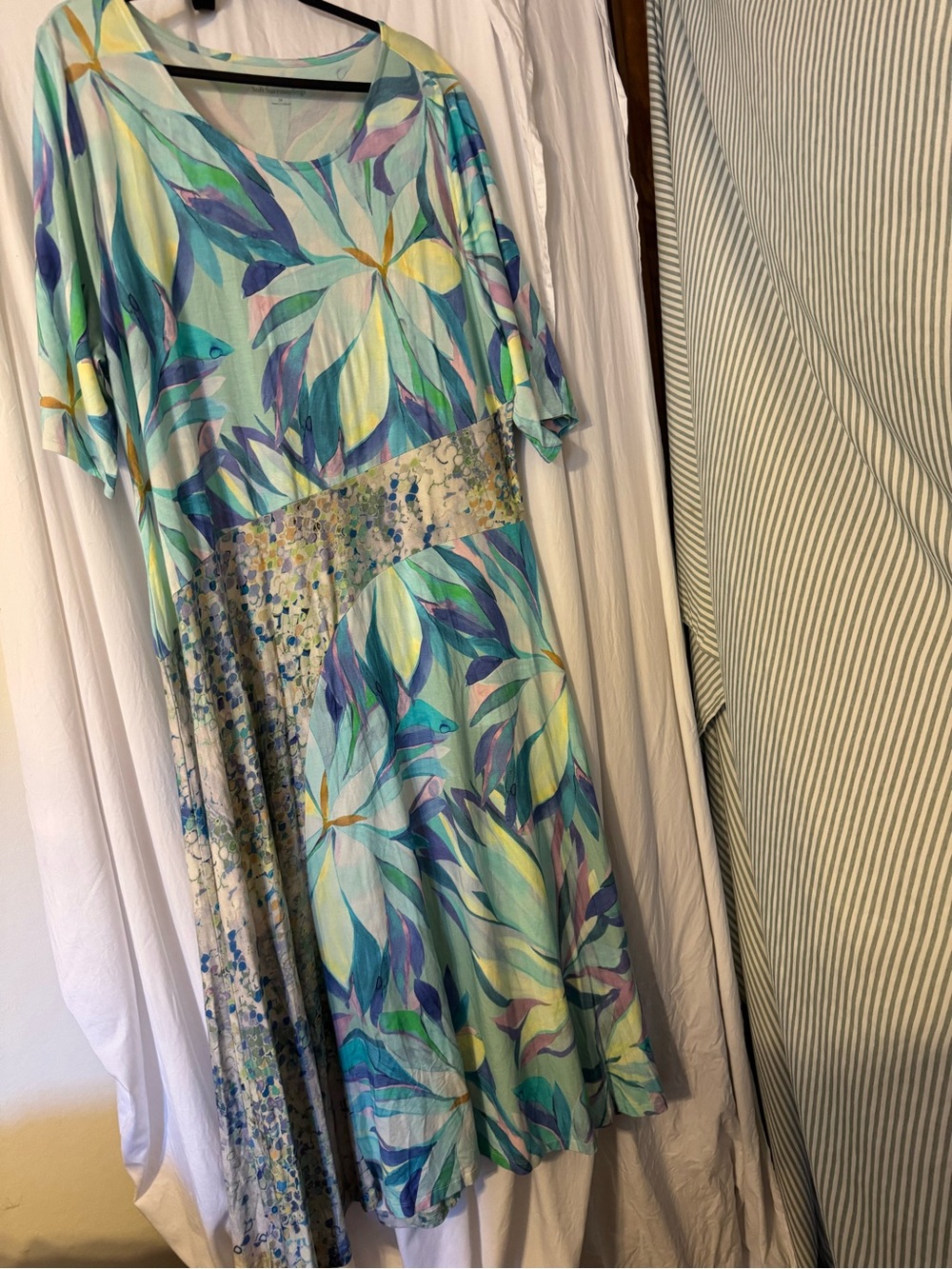 Soft Surroundings Floral Leaf Print Scoop Neck Women's DressTeal & Blue. Size 3X